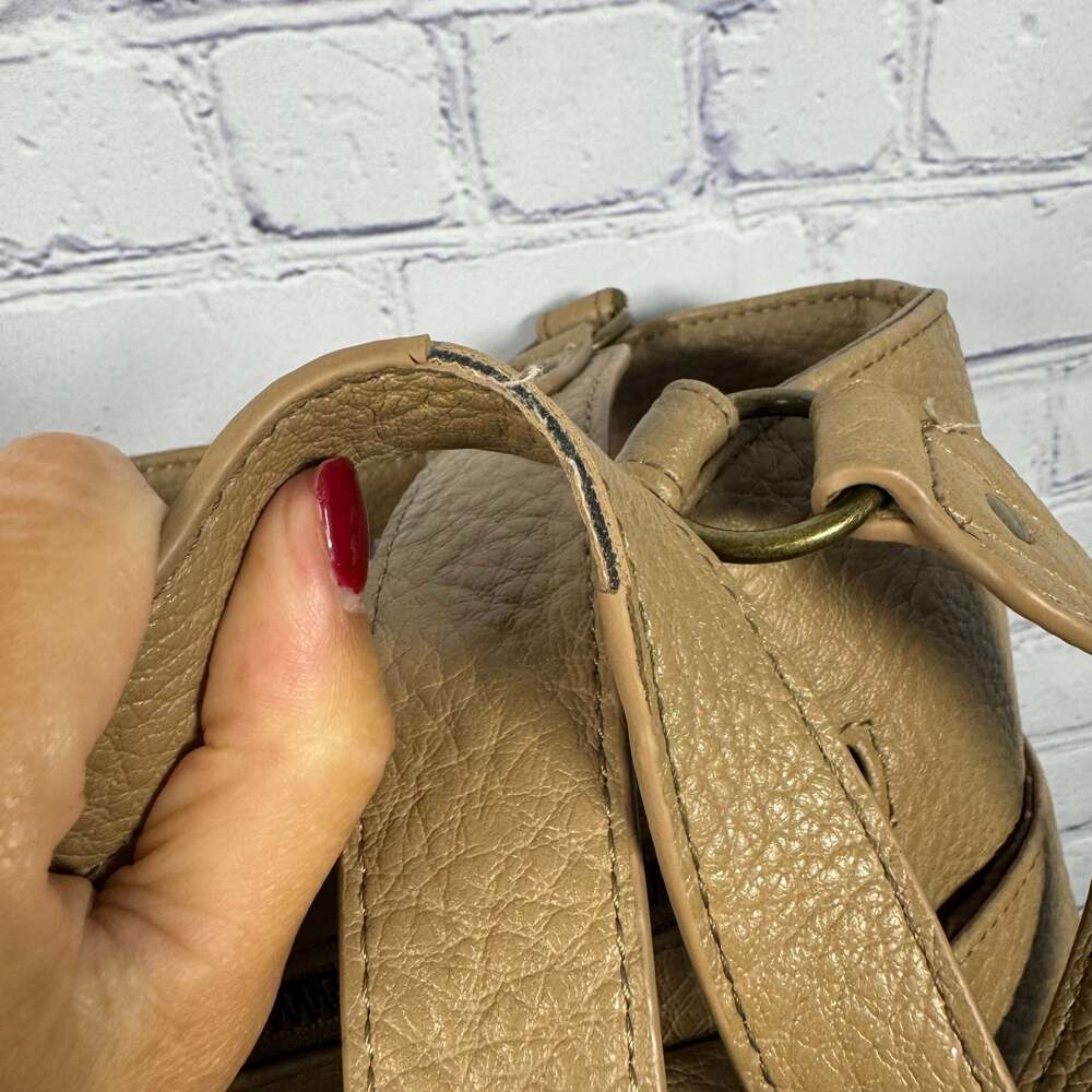 White Mountain Tan Leather Purse - Picture 5 of 7